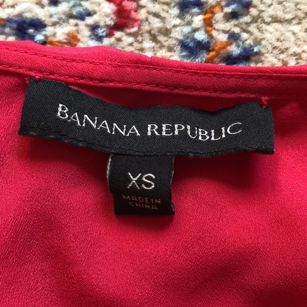 BR Ruffle Blouse - Picture 3 of 4